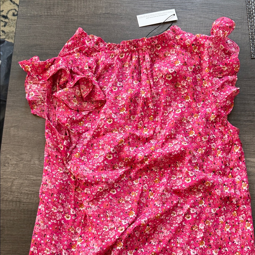 cupcakes & cashmere Fuchsia Pink Floral Ruffle Sleeve Blouse - Picture 5 of 6